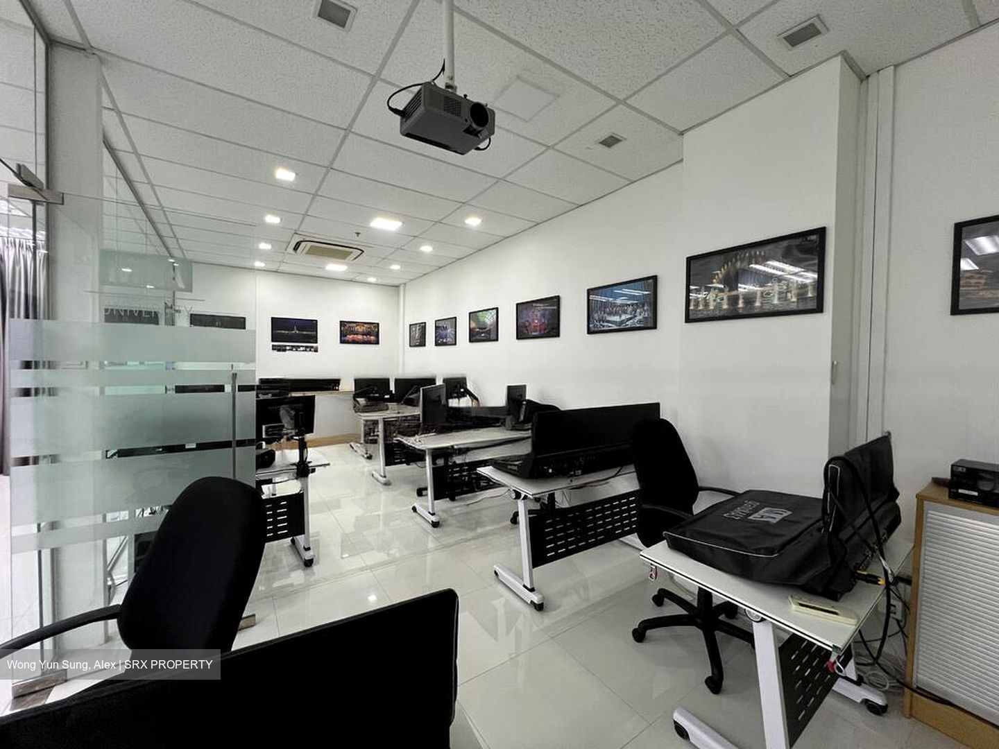 E-centre @ Redhill (D3), Factory #566755651